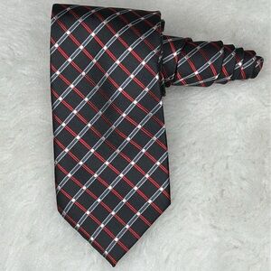 Vintage George Men’s Designer Blk w/Red/White Geometric Pattern Business Tie